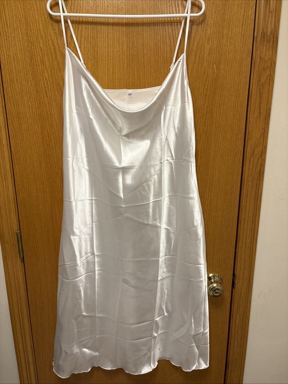 Women’s 2XL White Slip Dress